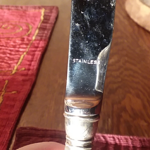 💥SOLD💥Sterling Silver Handled knives - Picture 2 of 7